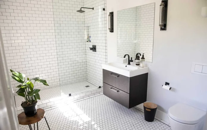 How to protect bathroom floors during renovation