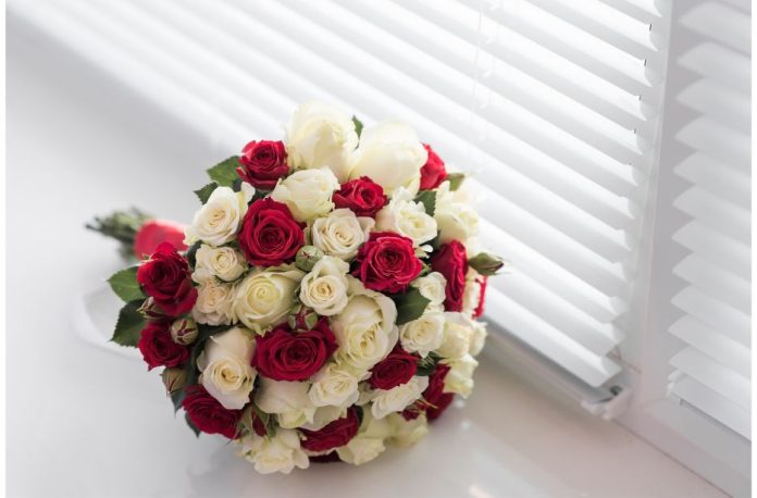 30 Rose Bouquet for Anniversary