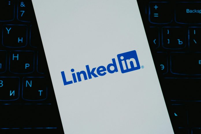 linkedin management tool