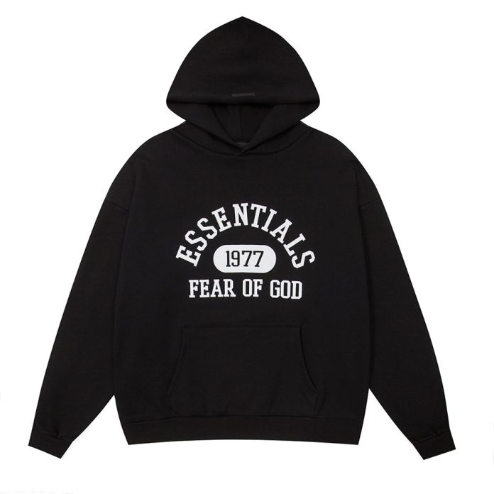 1977 Hoodie Black