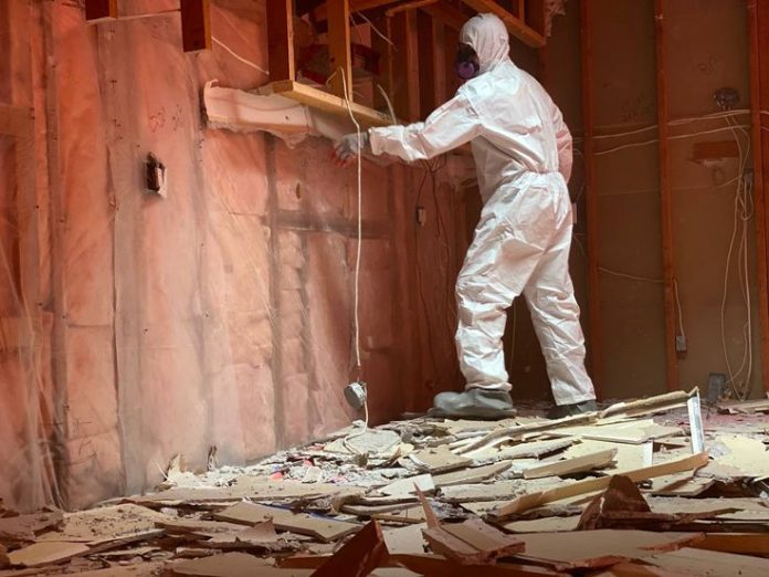 expert demolition contractor in Edmonton expert demolition contractor in Edmonton