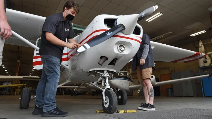 Aircraft Maintenance Fresno Ca