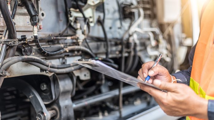 How Preventive Maintenance Helps Extend the Life of Commercial Vehicles